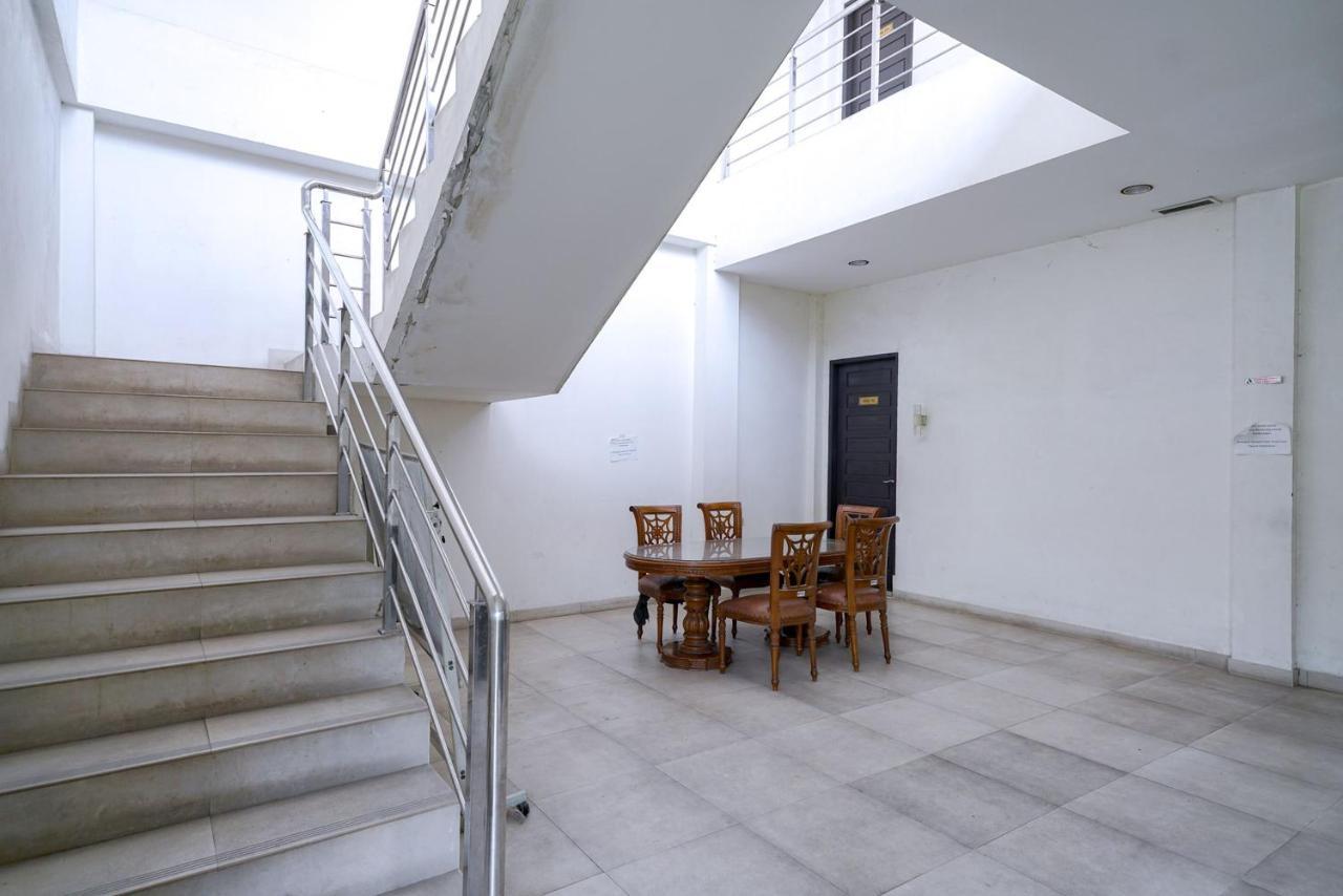 Reddoorz @ Avros Guest House 메단 외부 사진