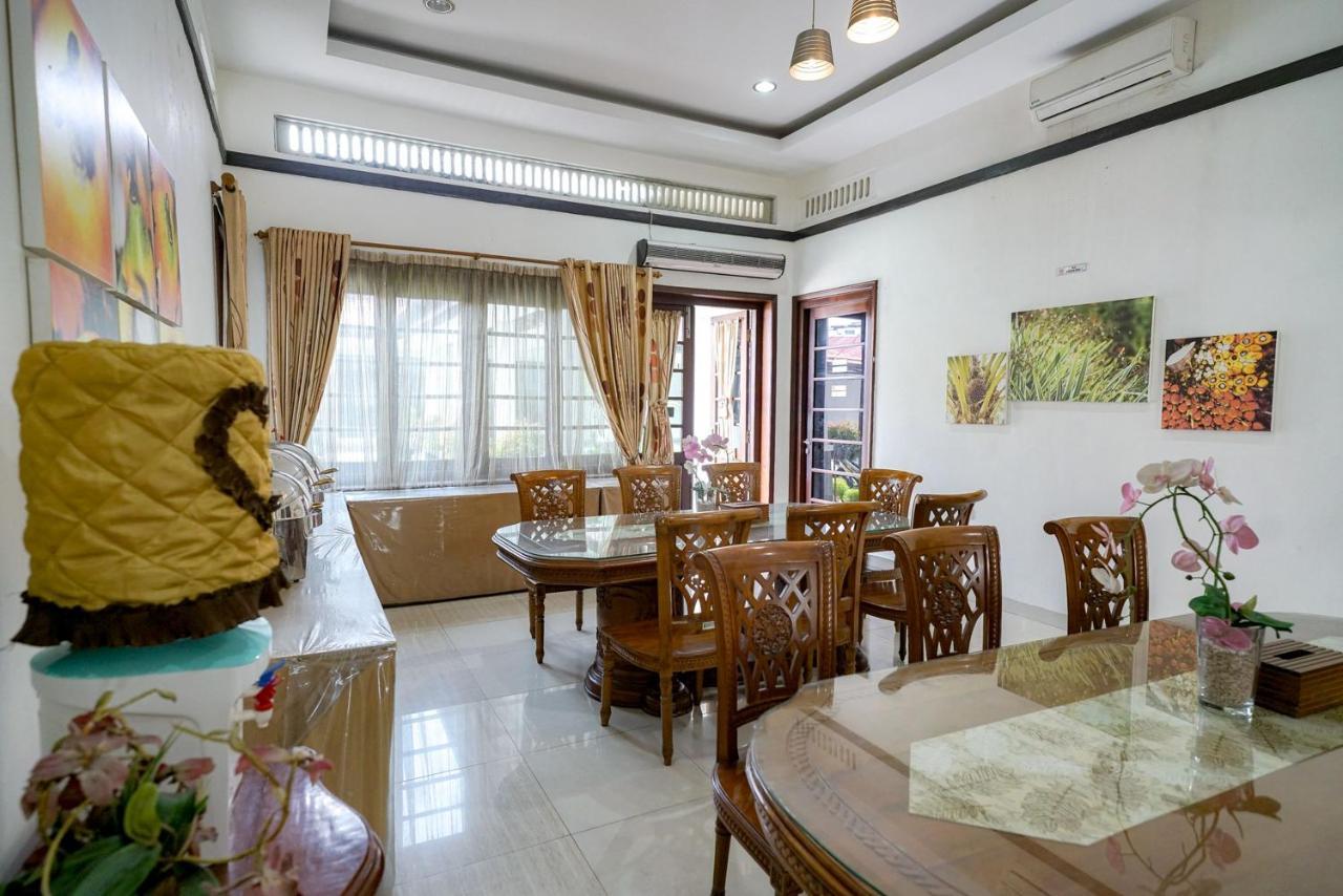 Reddoorz @ Avros Guest House 메단 외부 사진