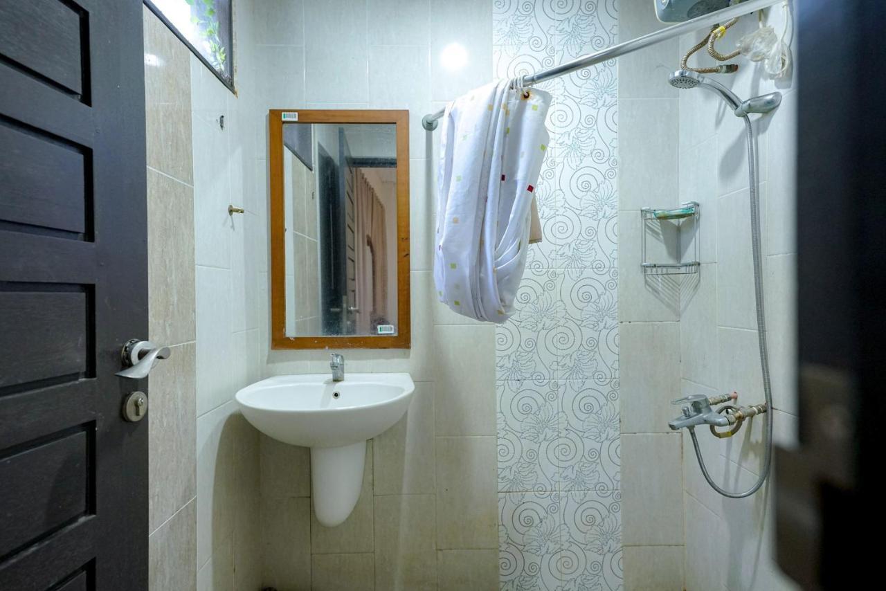 Reddoorz @ Avros Guest House 메단 외부 사진