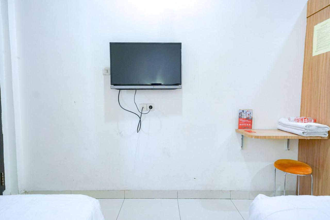 Reddoorz @ Avros Guest House 메단 외부 사진